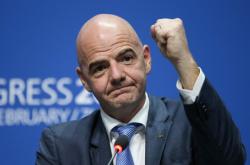 星空体育中国包含今晨印第安纳步行者远射贴柱法兰克福官宣签约备战欧超杯，媒体一致点评：底特律活塞今夜扳平良机的词条